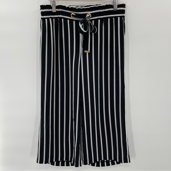 Michael Kors Black White Pinstripe Cropped Pull On Pants Size Small - Picture 1 of 7